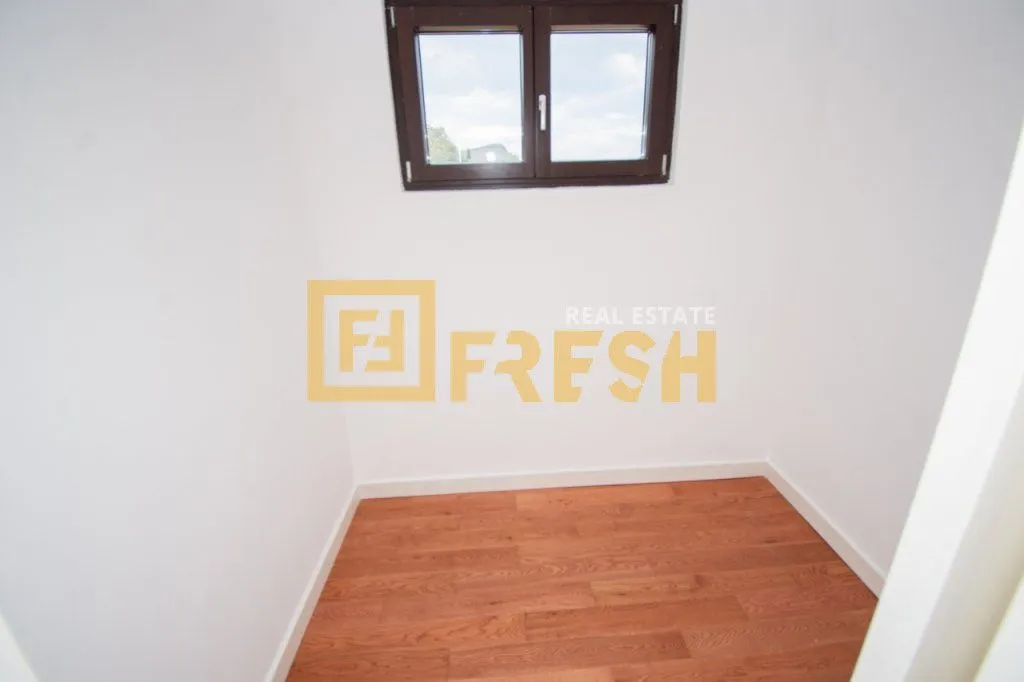 Sale, three bedroom apartment, 132m², Gornja Gorica, Podgorica