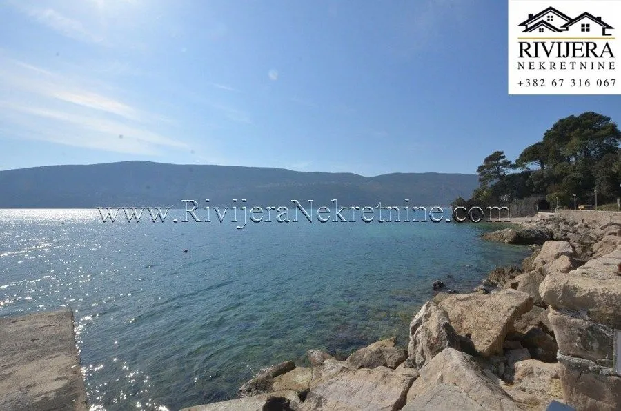 Prodaja, jednosoban stan, 53m², Centar, Herceg Novi
