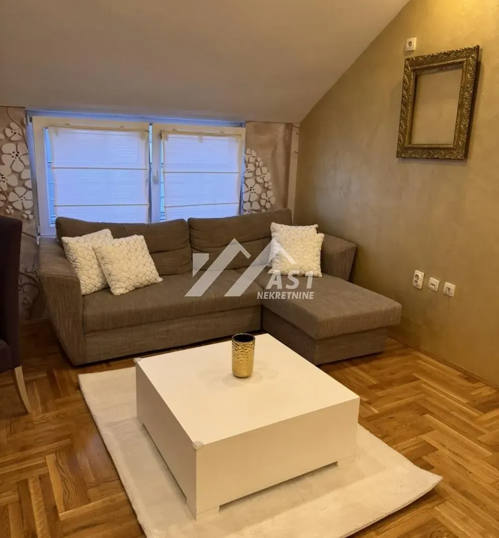 Izdavanje, četvorosoban stan, 92m², Telep, Novi Sad Sve Podlokacije