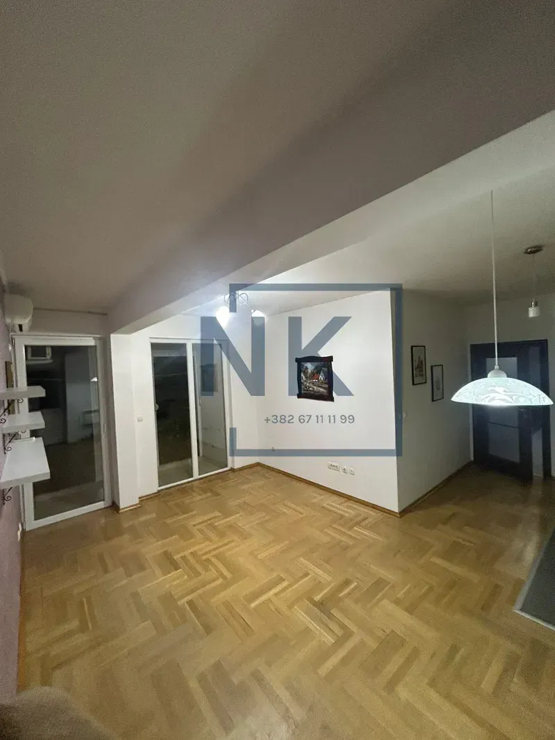 Prodaja, dvosoban stan, 72m², Vezirov Most, Podgorica