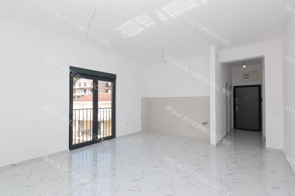 Prodaja, jednosoban stan, 43m², Đenovići, Herceg Novi