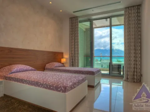 Prodaja, dvosoban stan, 95m², Centar, Budva - image 11