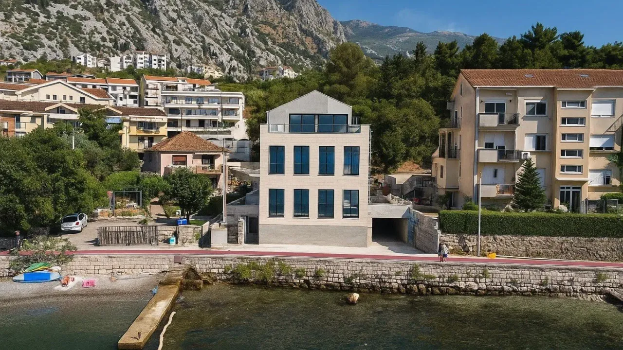 Sale, two bedroom apartment, 70m², Kotor, Crna Gora