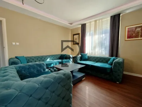 Izdavanje, stan, 330m², Tološi, Podgorica - image 4