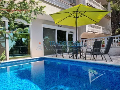 Prodaja, kuća, 188m², Bar, Crna Gora