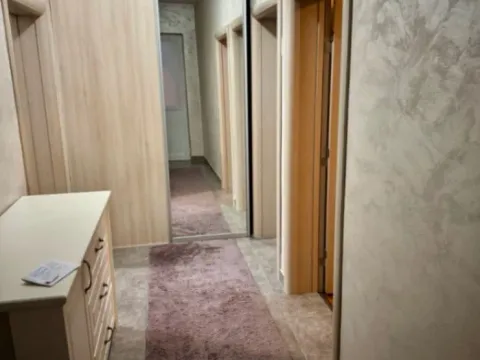 Izdavanje, dvosoban stan, 80m², Stari Aerodrom, Podgorica - image 7