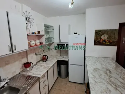 Izdavanje, četvorosoban stan, 100m², Novi Sad Sve Podlokacije, Novi Sad - image 13