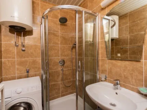 Prodaja, jednosoban stan, 43m², Gospoština, Budva - image 10