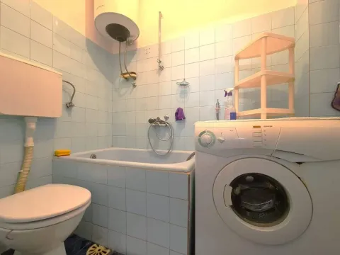 Rent, two bedroom apartment, 60m², Tološi, Podgorica - image 4