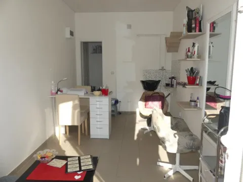 Sale, office space, 17m², Centar, Jagodina