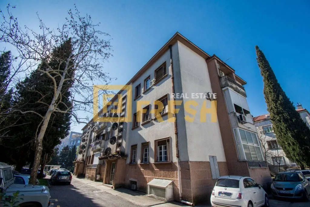 Prodaja, dvosoban stan, 62m², Gorica C, Podgorica