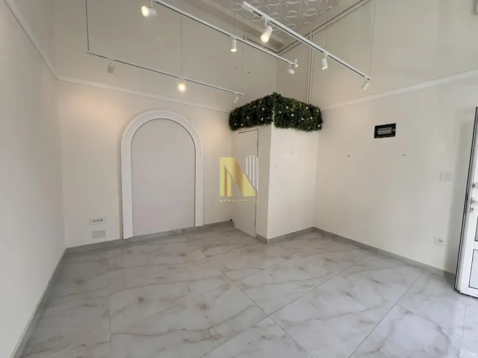 Rent, office space, 17m², Cara Dušana, Novi Sad Sve Podlokacije