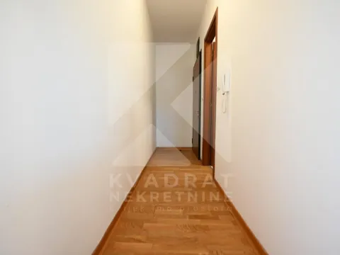Rent, one bedroom apartment, 48m², City Kvart, Podgorica - image 7