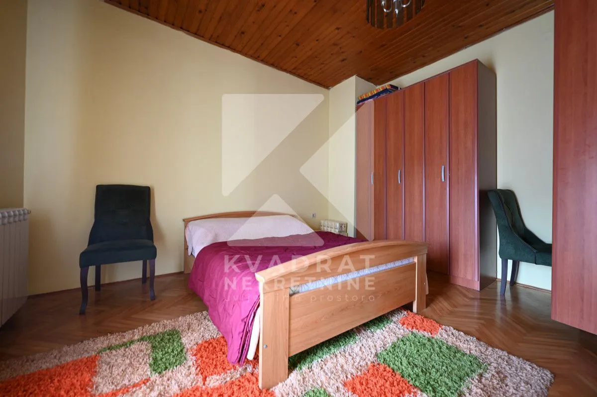 Prodaja, kuća, 101m², Tološka šuma, Podgorica