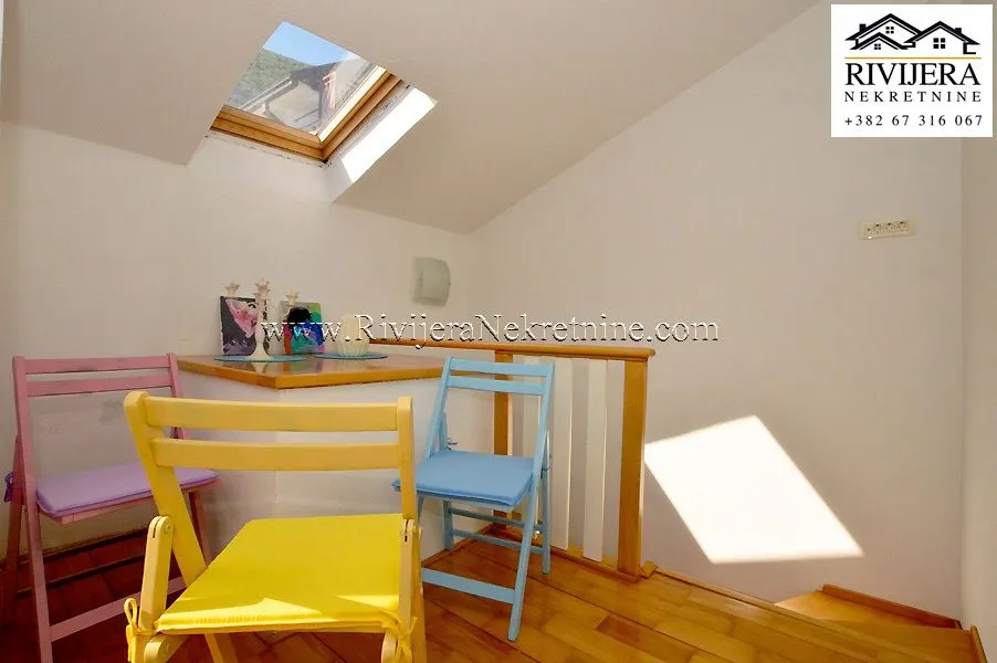 Prodaja, kuća, 130m², Njivice, Herceg Novi