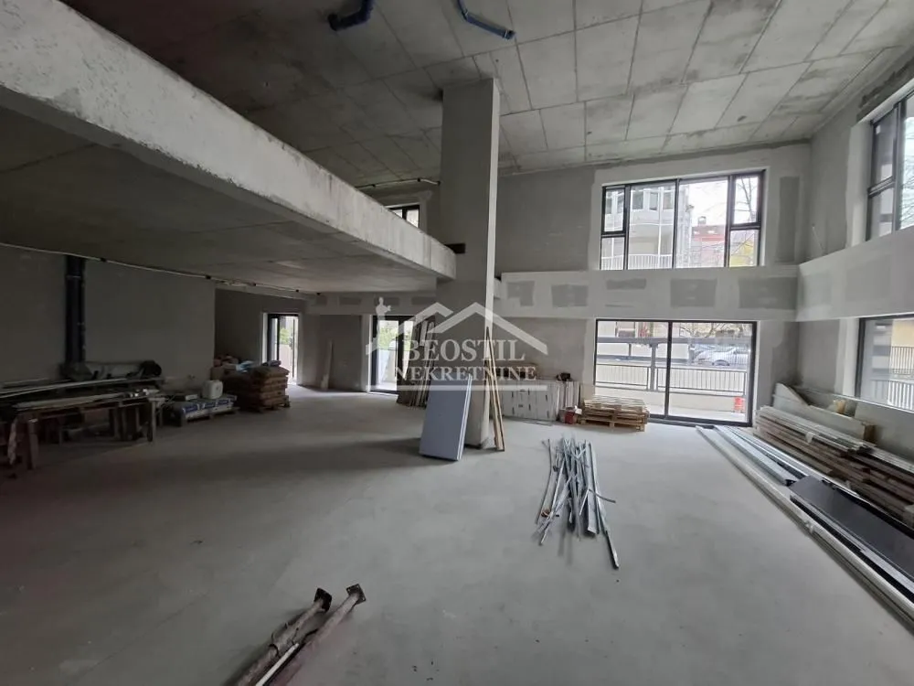 Sale, office space, 372m², Banovo Brdo, Beograd
