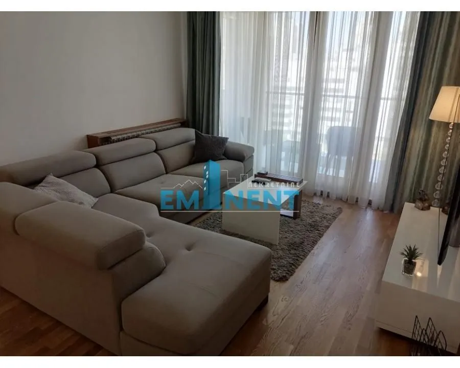 Rent, two bedroom apartment, 67m², Novi Beograd Blok 45, Novi Beograd Sve Podlokacije