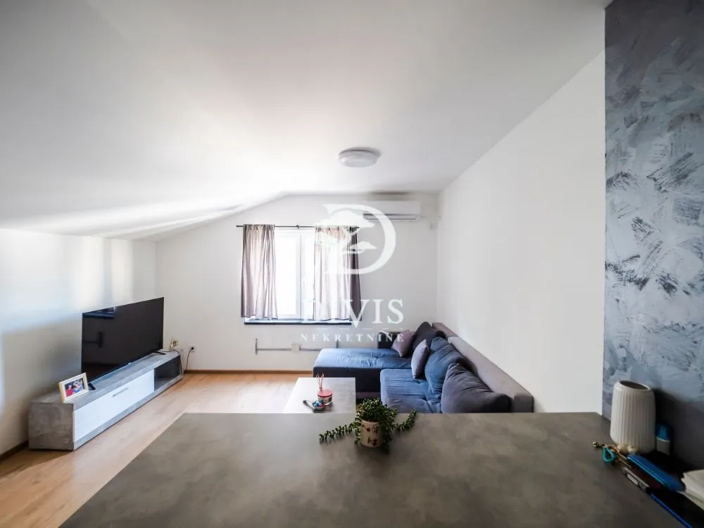 Prodaja, četvorosoban stan, 94m², Lion, Zvezdara Sve Podlokacije