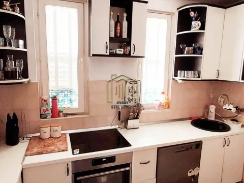 Prodaja, četvorosoban stan, 127m², Vezirov Most, Podgorica - image 14