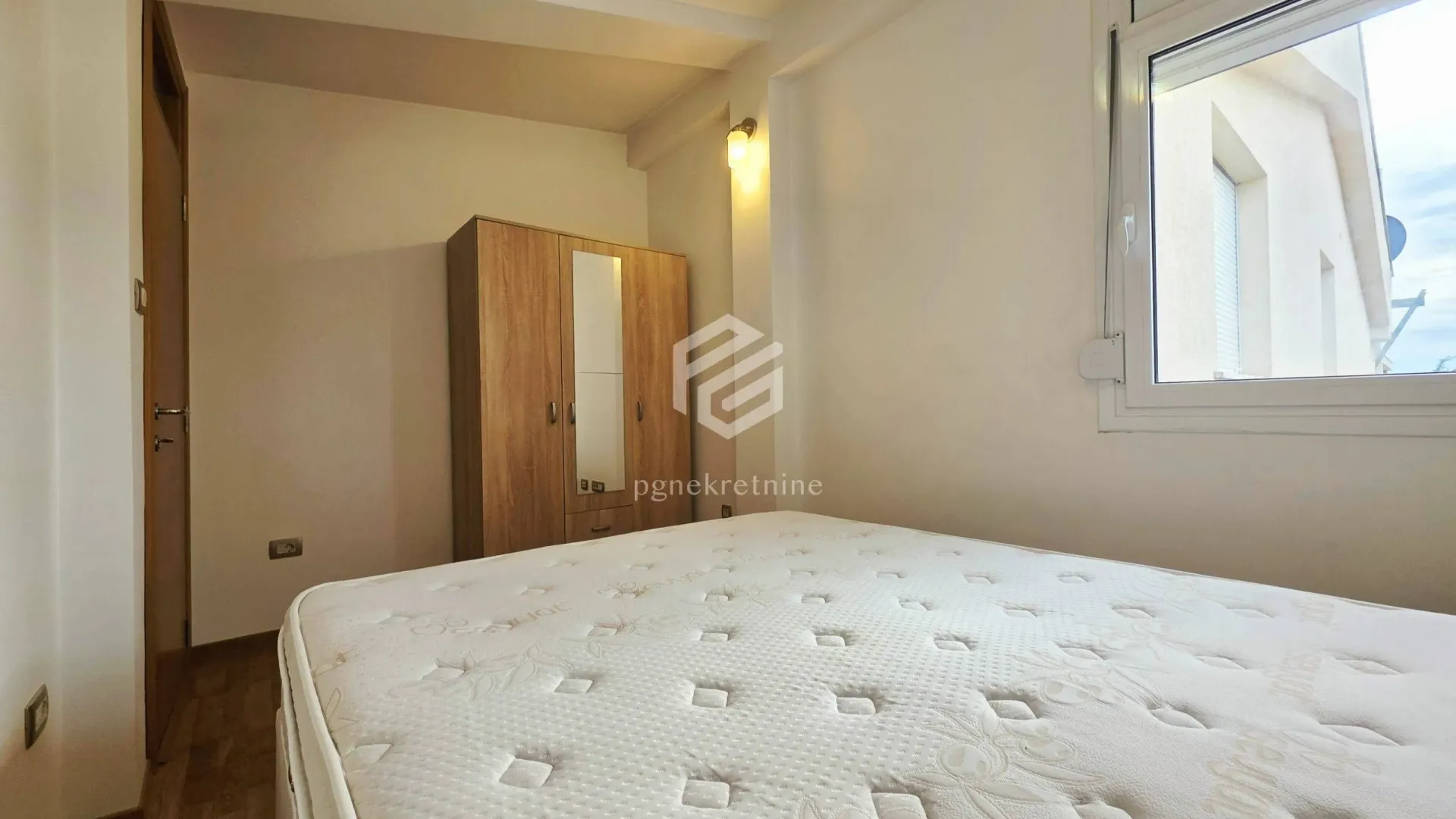 Rent, two bedroom apartment, 56m², Dalmatinska ulica, Podgorica