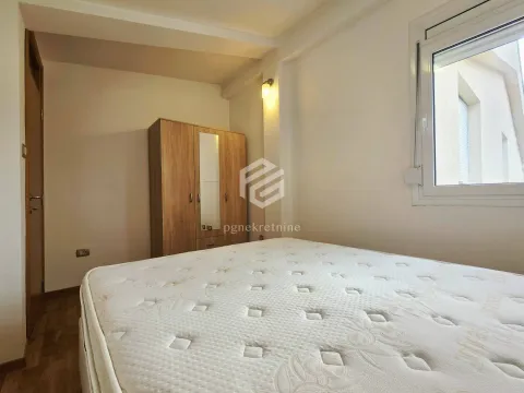 Izdavanje, dvosoban stan, 56m², Dalmatinska ulica, Podgorica - image 8