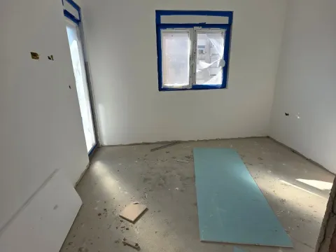 Prodaja, stan, 64m², Podgorica, Crna Gora - image 5