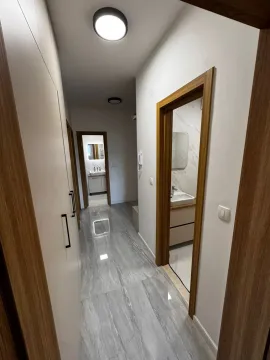 Prodaja, dvosoban stan, 72m², New City, Podgorica - image 3
