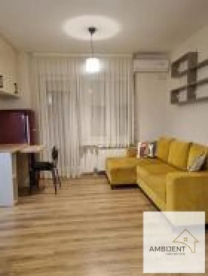 Rent, three bedroom apartment, 45m², Lekino Brdo, Voždovac Sve Podlokacije