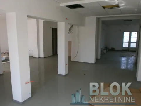 Rent, office space, 120m², Stari Aerodrom, Podgorica - image 3