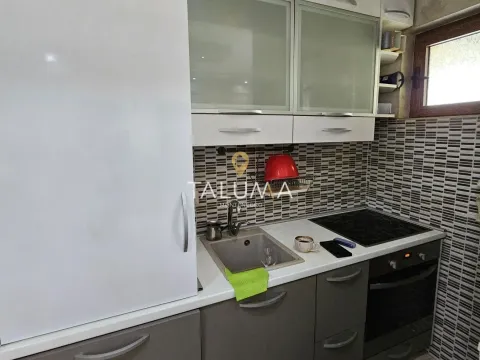 Izdavanje, dvosoban stan, 56m², Dalmatinska ulica, Podgorica - image 3