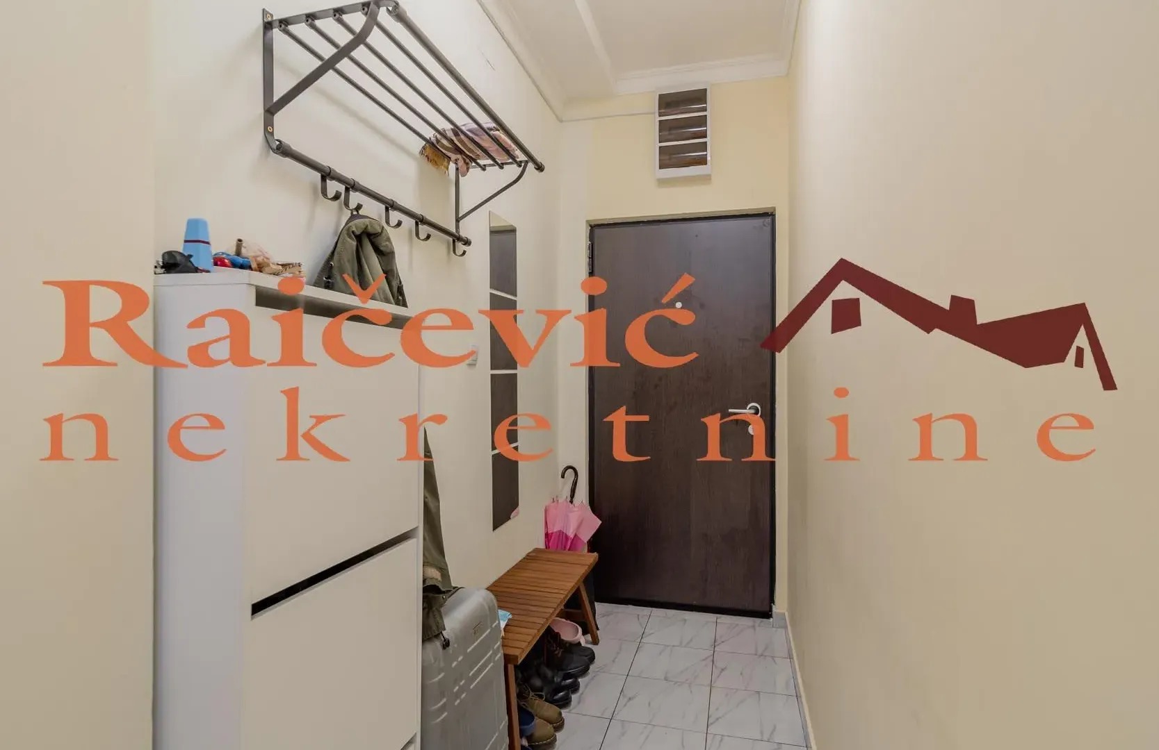 Sale, three bedroom apartment, 79m², Stari Grad, Beograd