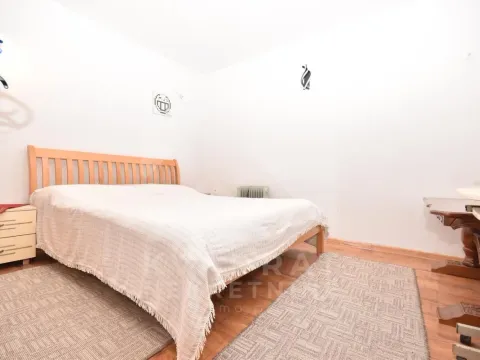 Rent, two bedroom apartment, 65m², Dalmatinska ulica, Podgorica - image 4