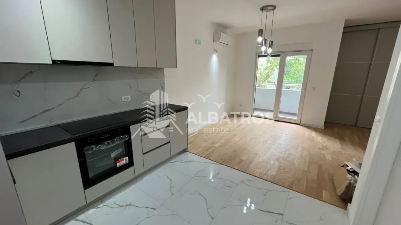 Rent, apartment, 34m², Makedonsko naselje, Bar