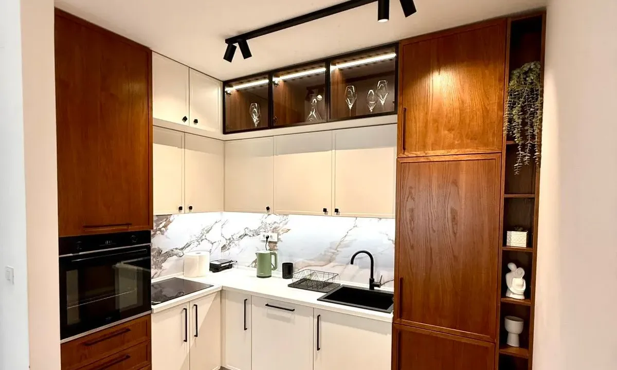 Izdavanje, dvosoban stan, 70m², New City, Podgorica