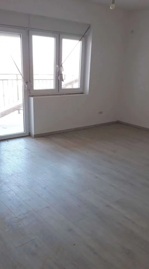 Prodaja, trosoban stan, 83m², Sremska Kamenica, Petrovaradin