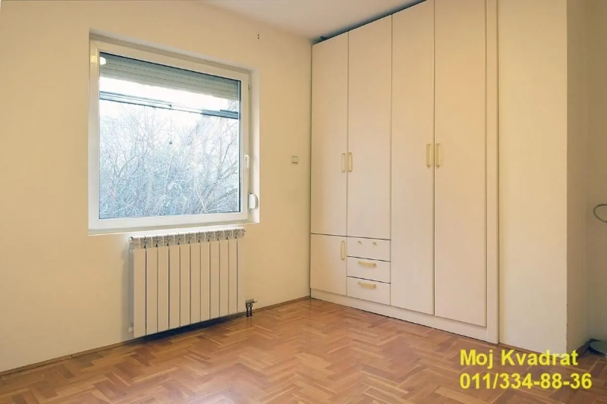 Prodaja, kuća, 143m², Uciteljsko Naselje, Zvezdara Sve Podlokacije
