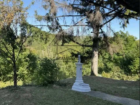 Kuća in Čortanovci