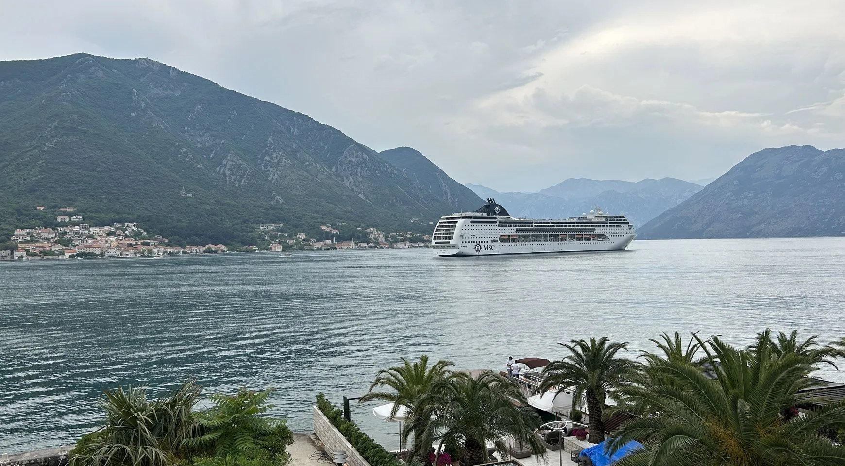 Prodaja, kuća, 166m², Dobrota, Kotor