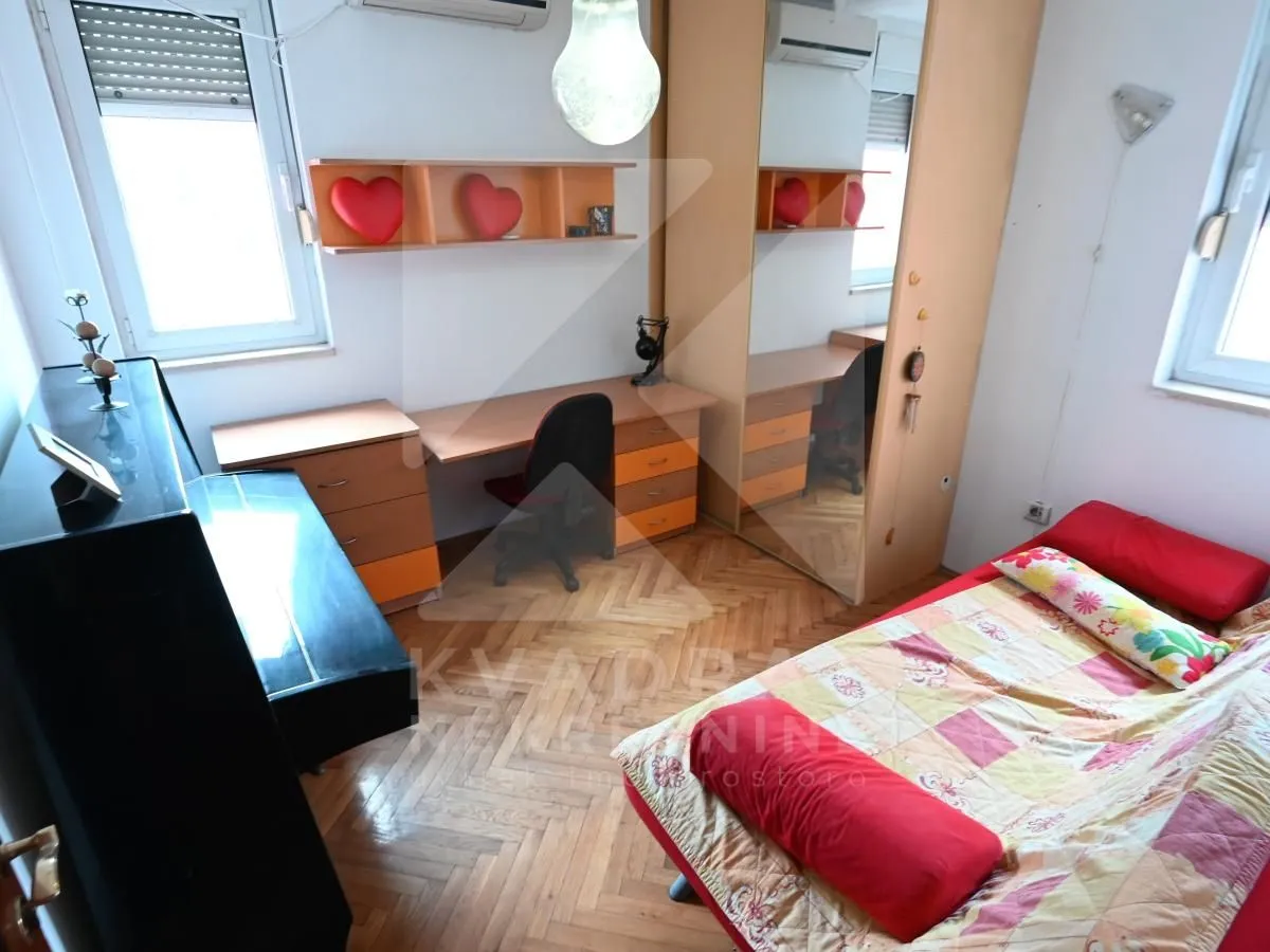 Rent, three bedroom apartment, 86m², Centar, Podgorica