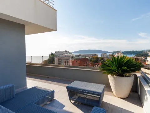 Sale, three bedroom apartment, Bečići, Budva - image 19