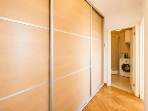 Prodaja, stan, 57m², Voždovac Sve Podlokacije, Beograd - image 13