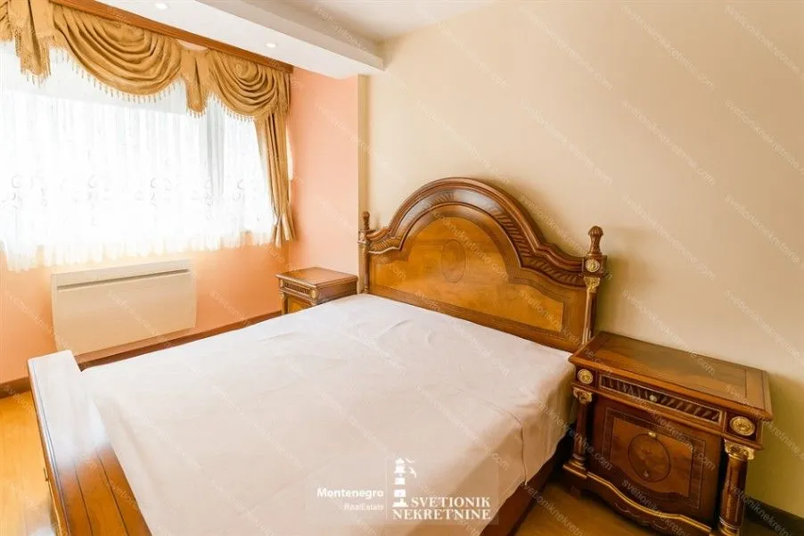 Prodaja, dvosoban stan, 77m², Igalo, Herceg Novi