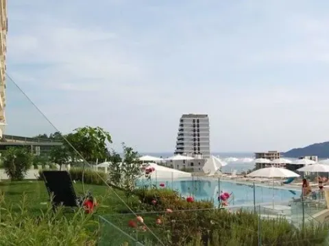 Izdavanje, garsonjera, 36m², Bečići, Budva - image 2