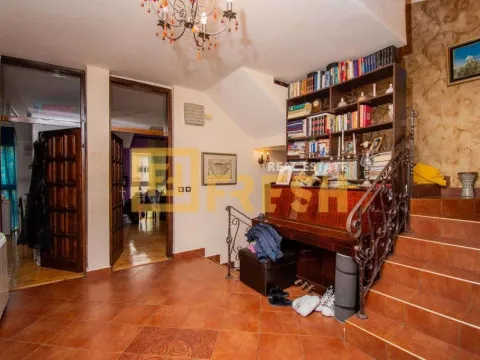 Prodaja, trosoban stan, 155m², Gorica C, Podgorica - image 12