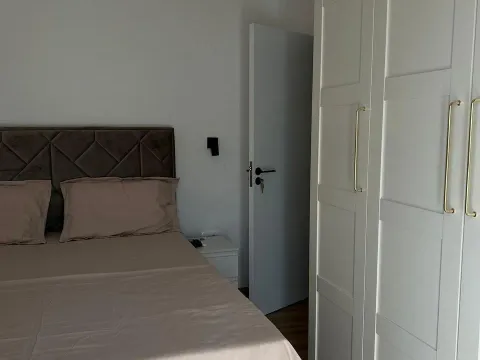 Izdavanje, dvosoban stan, 69m², Seljanovo, Tivat - image 6