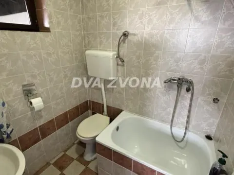 Sale, house, 95m², Irig, Srbija - image 11