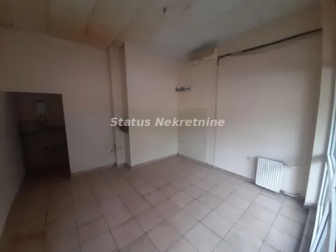 Rent, office space, 20m², Grbavica, Novi Sad Sve Podlokacije