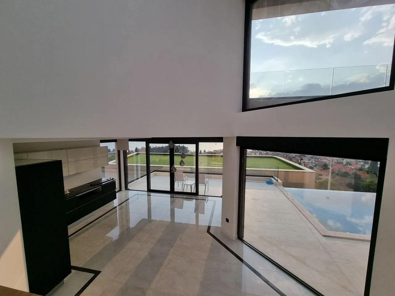 Sale, house, 490m², Tivat, Crna Gora
