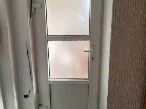 Izdavanje, poslovni prostor, 16m², Stari Grad, Beograd - image 14