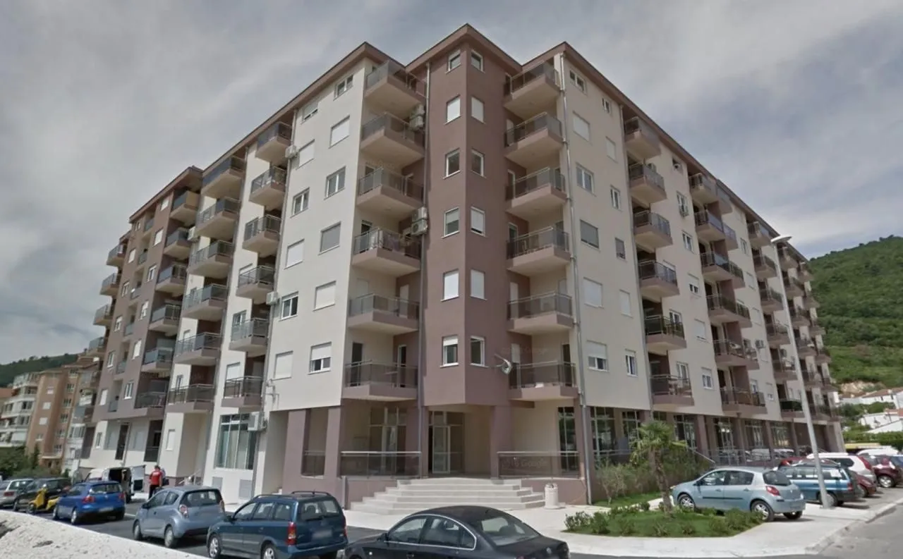 Rent, one bedroom apartment, 45m², Rozino, Budva